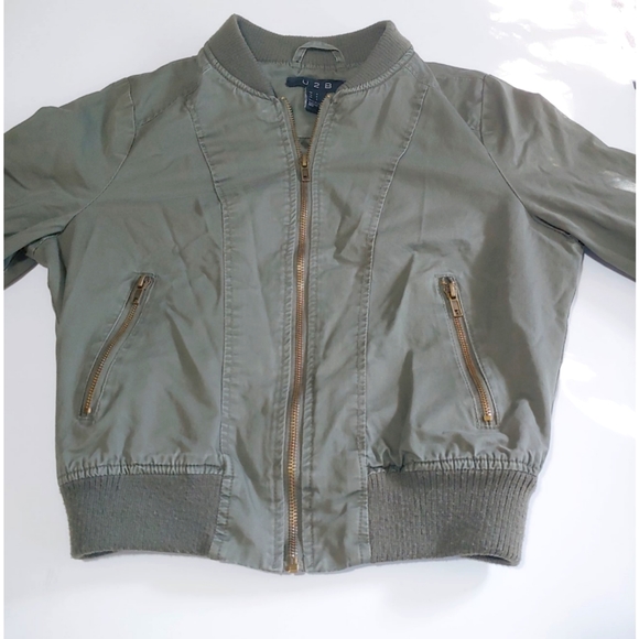 U2B Bomber Jacket - Picture 2 of 3